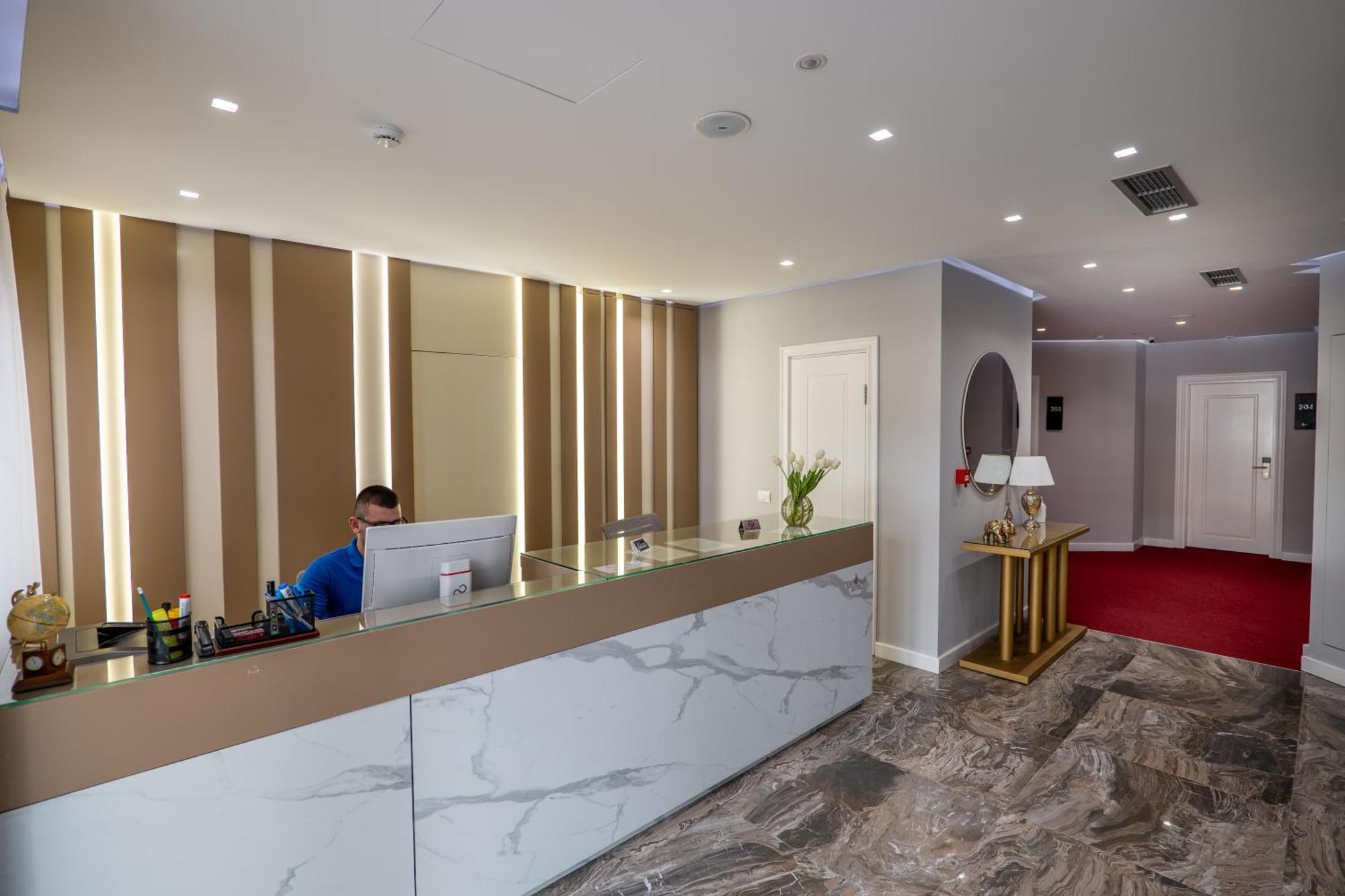 Ami Mar Hotel Sarandë Eksteriør bilde
