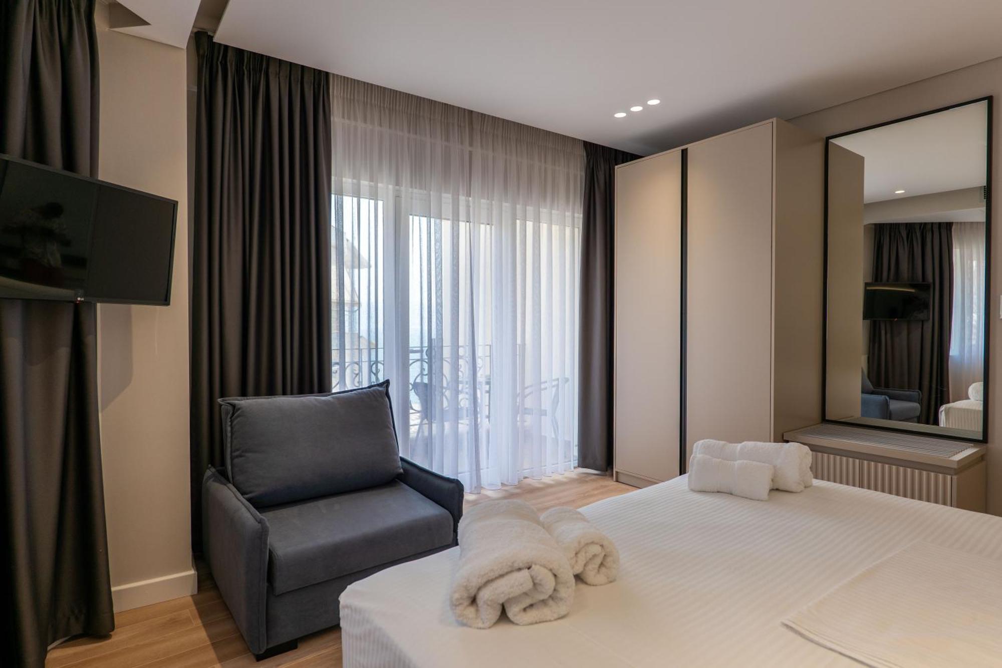 Ami Mar Hotel Sarandë Eksteriør bilde