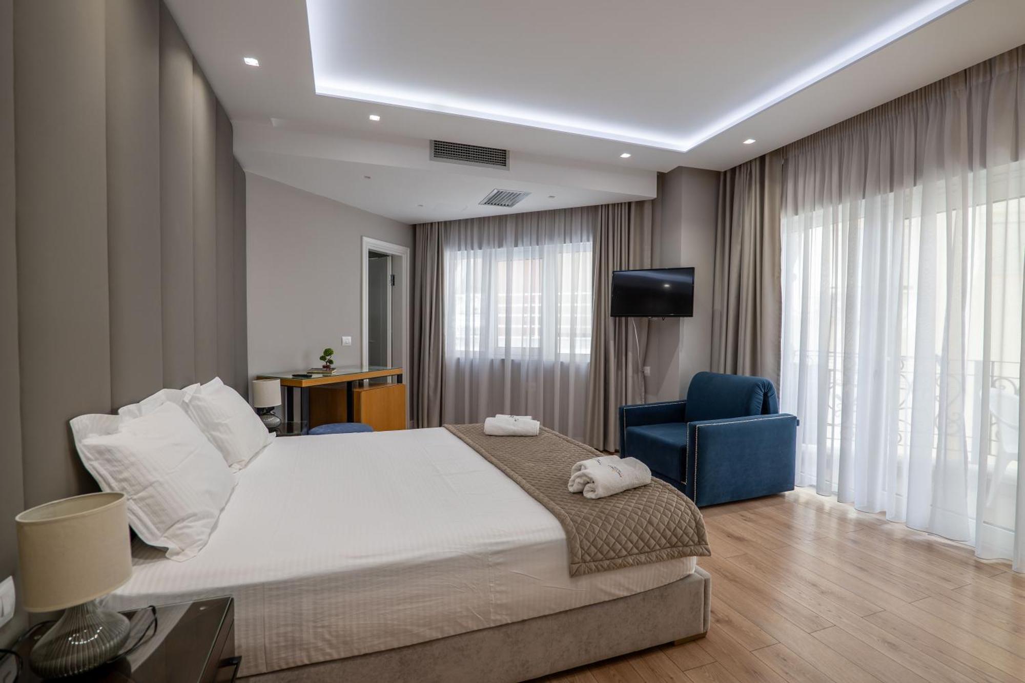 Ami Mar Hotel Sarandë Eksteriør bilde