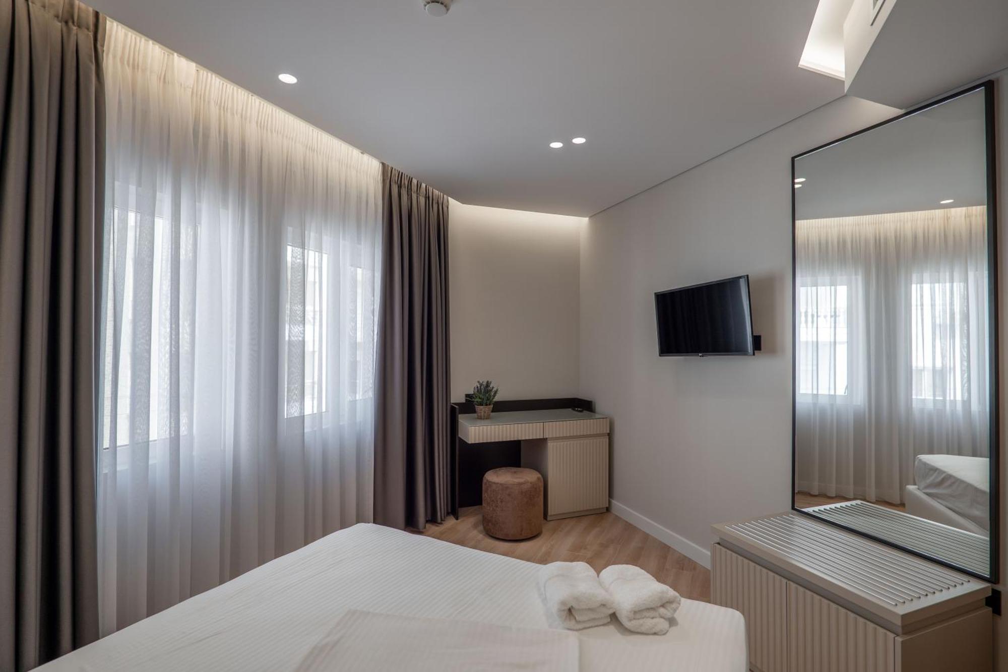 Ami Mar Hotel Sarandë Eksteriør bilde