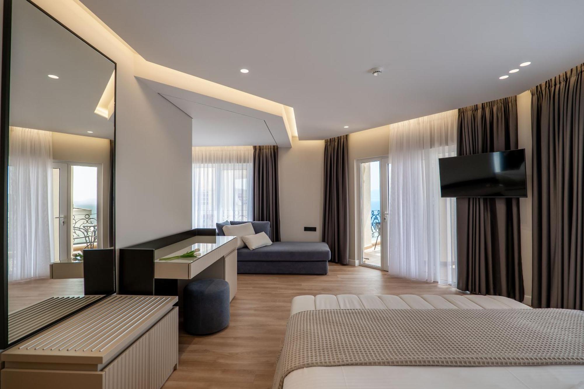 Ami Mar Hotel Sarandë Eksteriør bilde