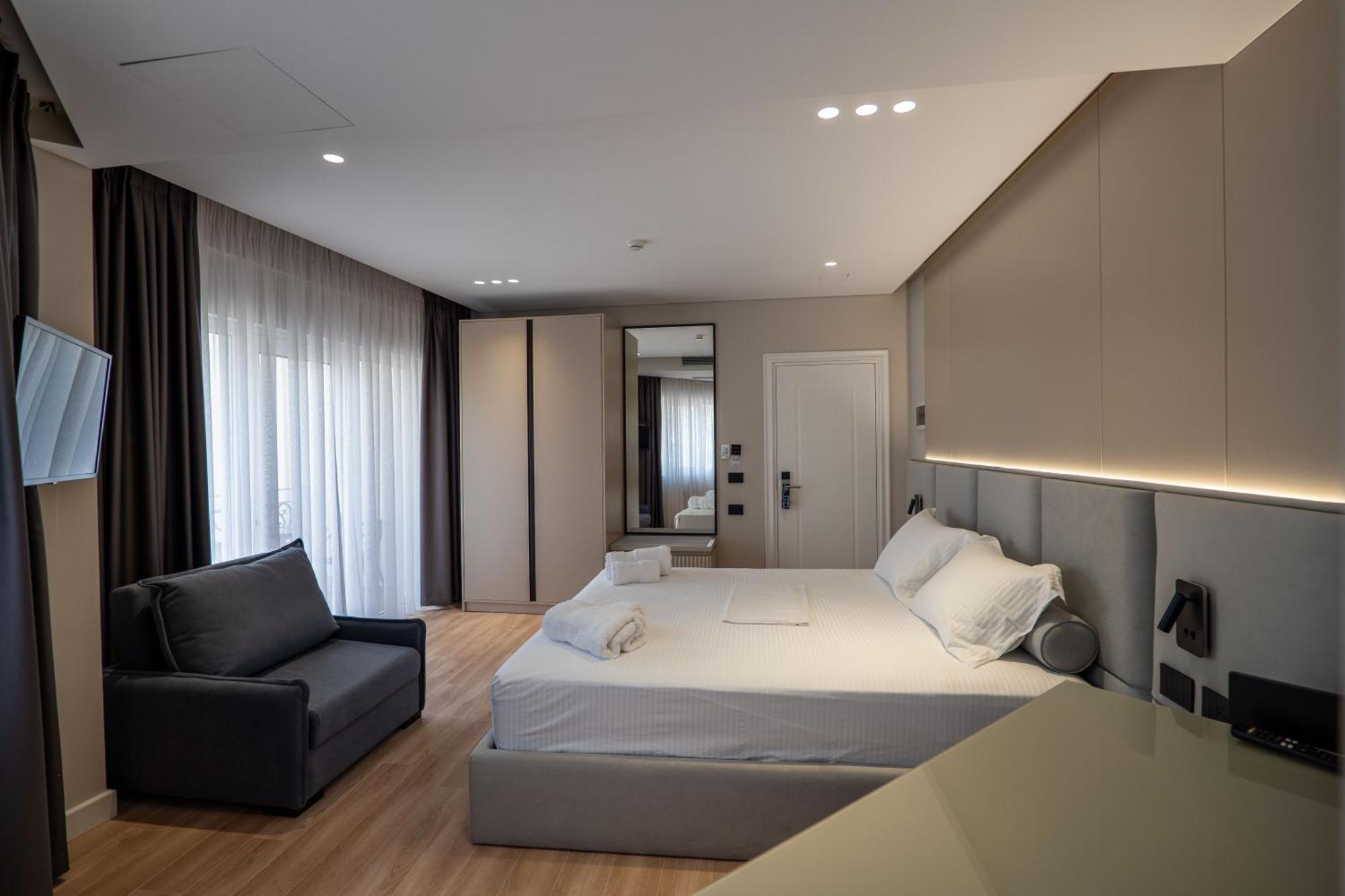 Ami Mar Hotel Sarandë Eksteriør bilde