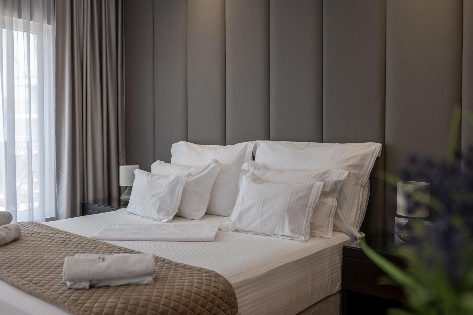 Ami Mar Hotel Sarandë Eksteriør bilde