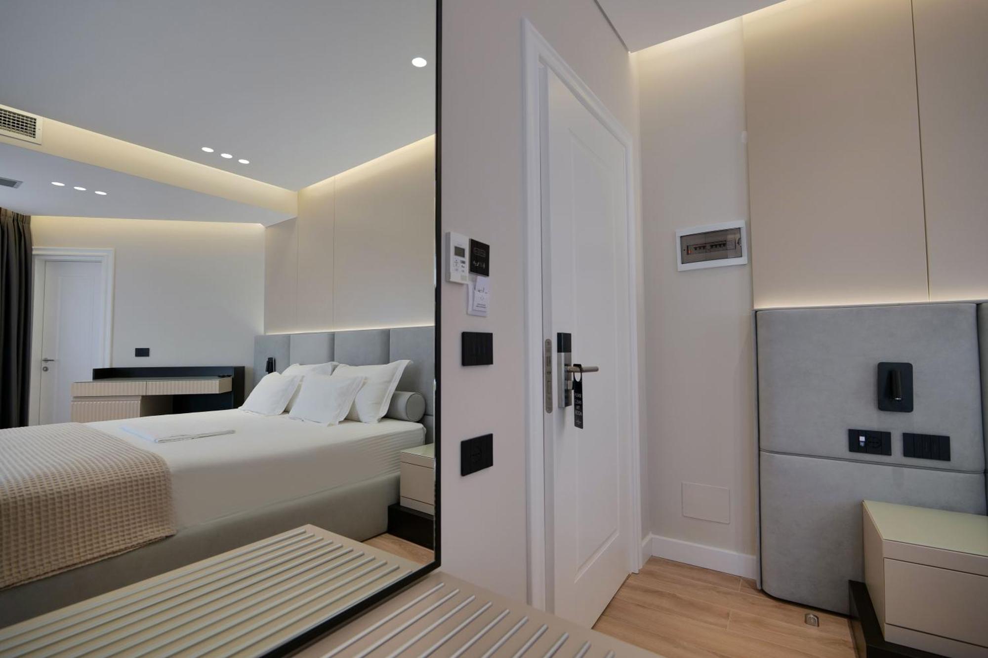 Ami Mar Hotel Sarandë Eksteriør bilde