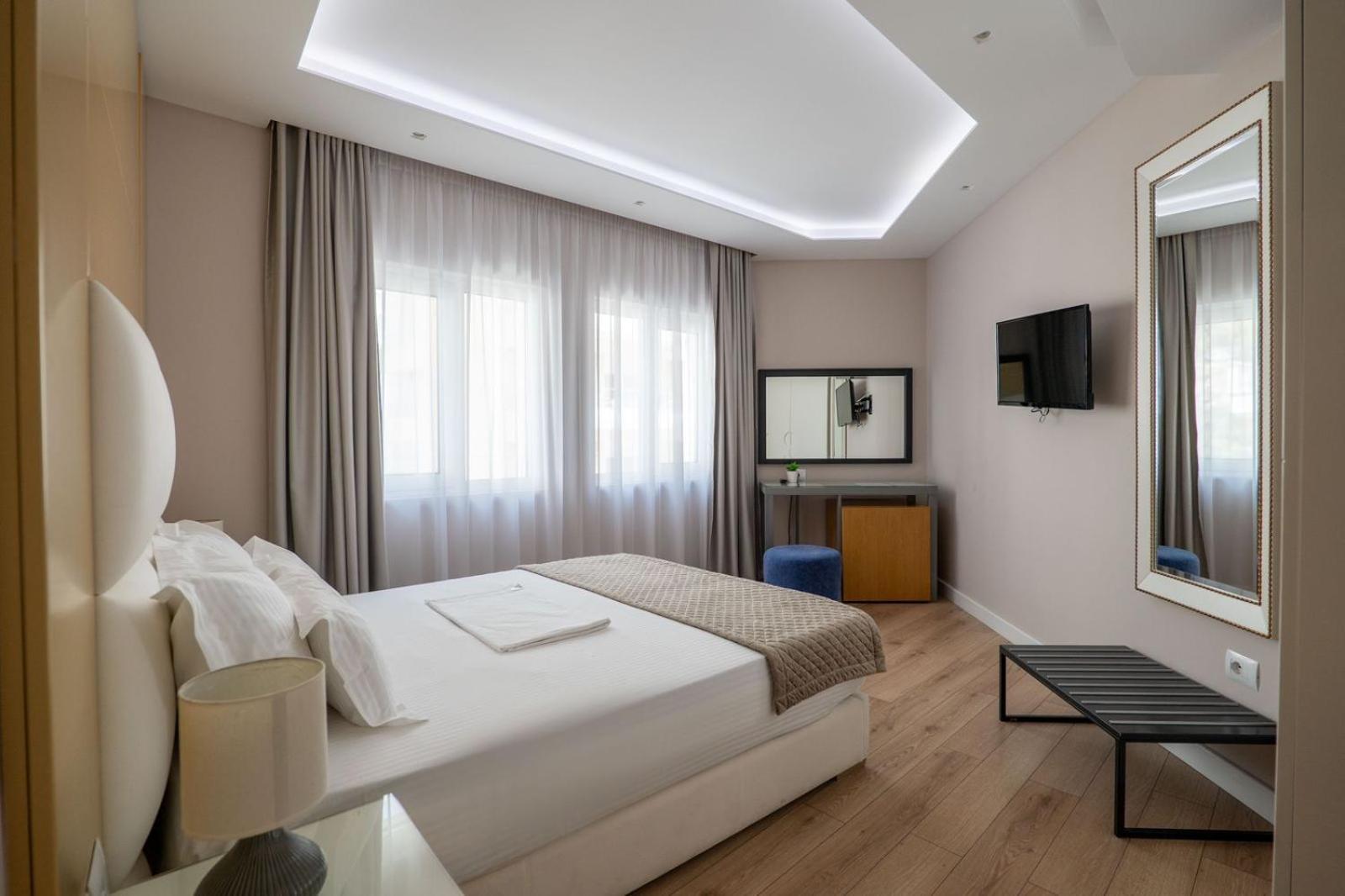 Ami Mar Hotel Sarandë Eksteriør bilde