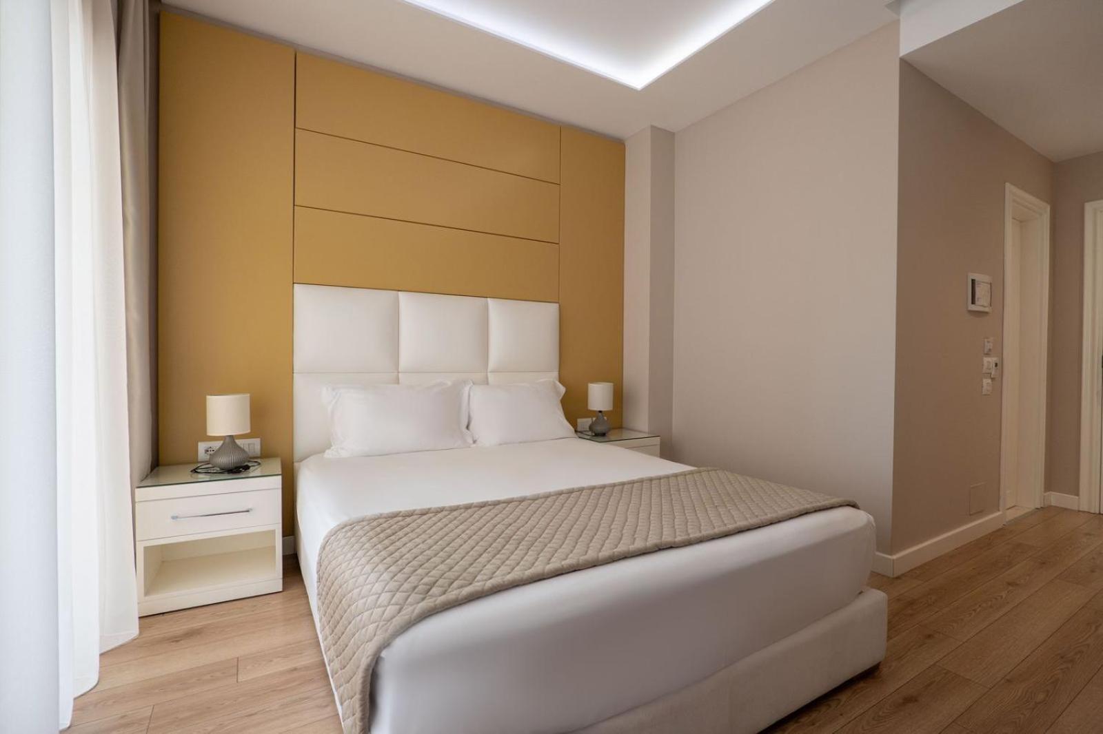 Ami Mar Hotel Sarandë Eksteriør bilde
